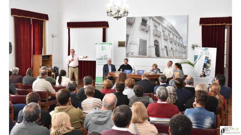 ACADER concretó la entrega de créditos dentro del programa de Asistencia Financiera de Emergencia.(VER 5 FOTOS MAS)