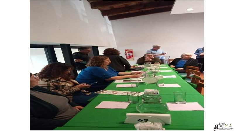 Hermosa tarde compartida de Café Literario de Primavera.organizado por Mov. de las letras( ver 22 fotos)