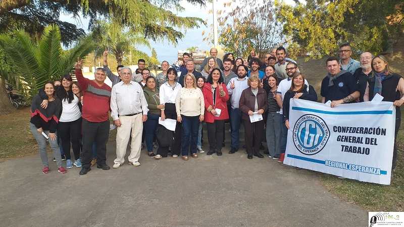 Agrupación resistencia Peronista Lista Azul organizó e invito a recordar la Lealtad Peronista (ver 15 fotos)