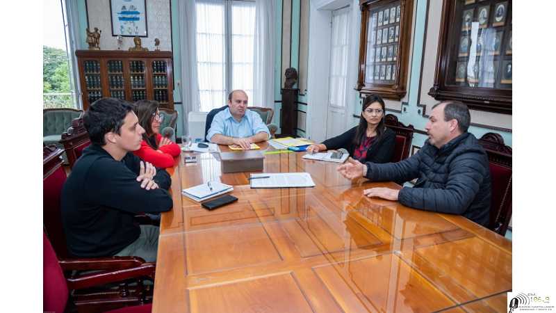 La Municipalidad de Esperanza firmó un convenio con CIME para digitalizar planos