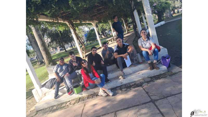 Escuela Sape Aane ¡Aprovechamos el hermoso día para aprender en movimiento! ver 17 fotos y 1 video