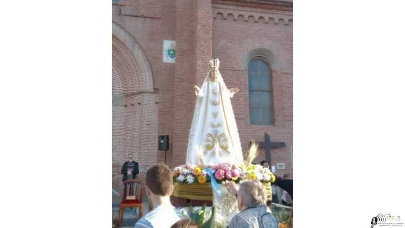 Y la Virgen salio a recorrer el centro de la ciudad de Esperanza (VER 34 FOTOS)