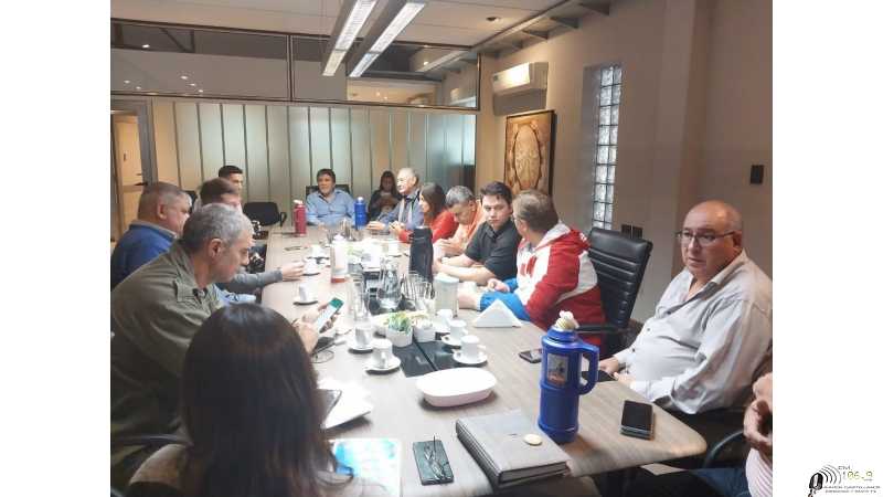 Para jueves y viernes Sin respuestas en la negociación paritaria, Festram anunció un paro de 48 horas