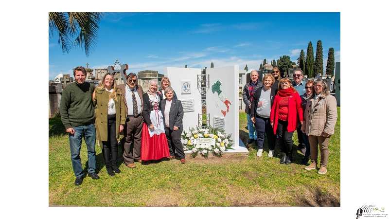 4 de SEPTIEMBRE -Se inaguró el Cenotafio Italiano en cementerio de Esperanza ( VER MAS FOTOS)
