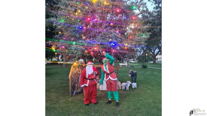 Papá Noel llegó a Cavour ( VER MAS FOTOS )